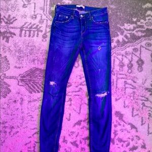 Formfitting Zara Jeans